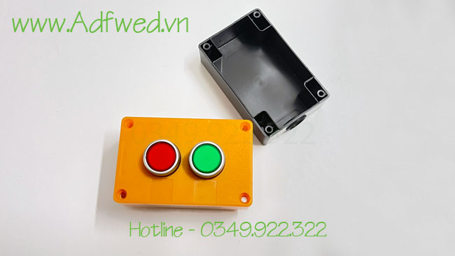 Hop Nut Nhan Khan Cap Chong Nuoc